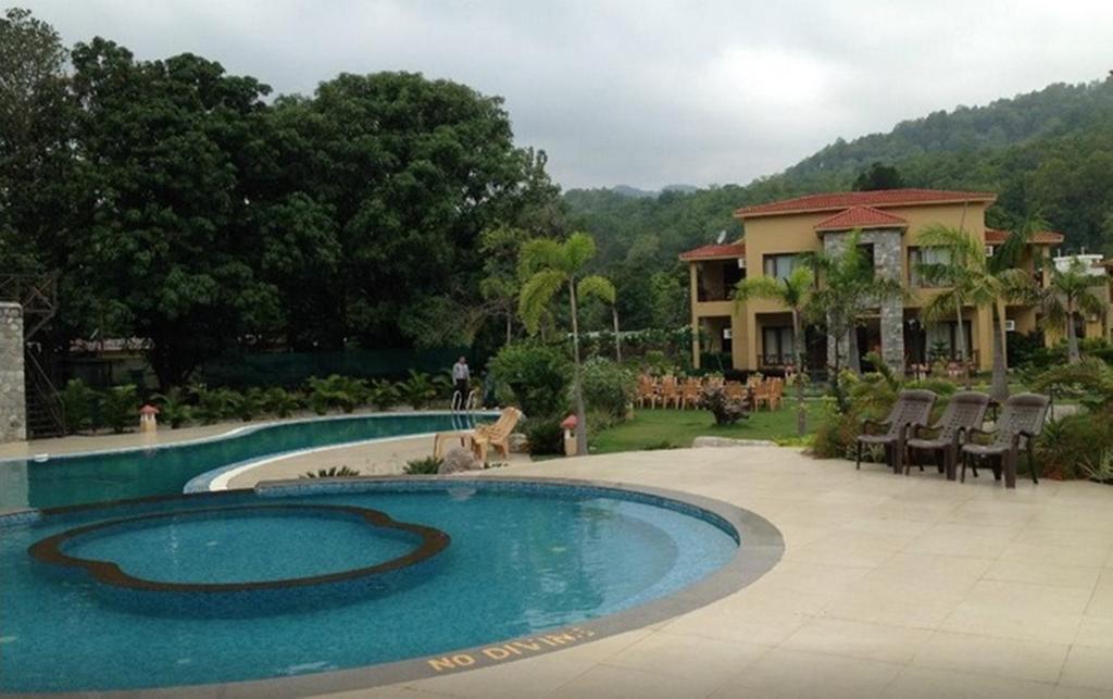 Dewdrop Mango Bloom Resort Nainital Habitación foto